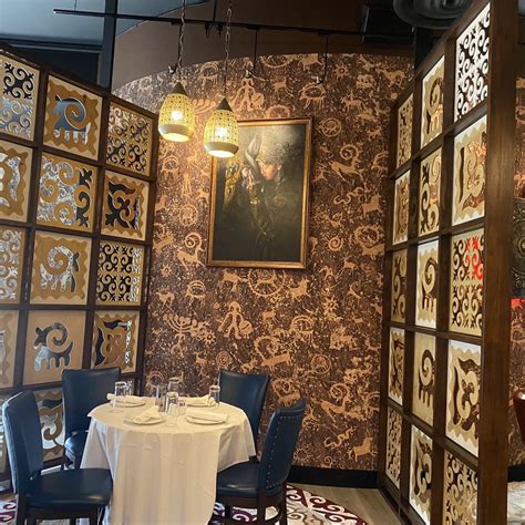 THE 10 BEST Restaurants Near The Glen Town Center.